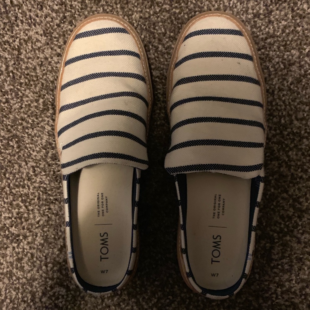 TOMS slip on sandals